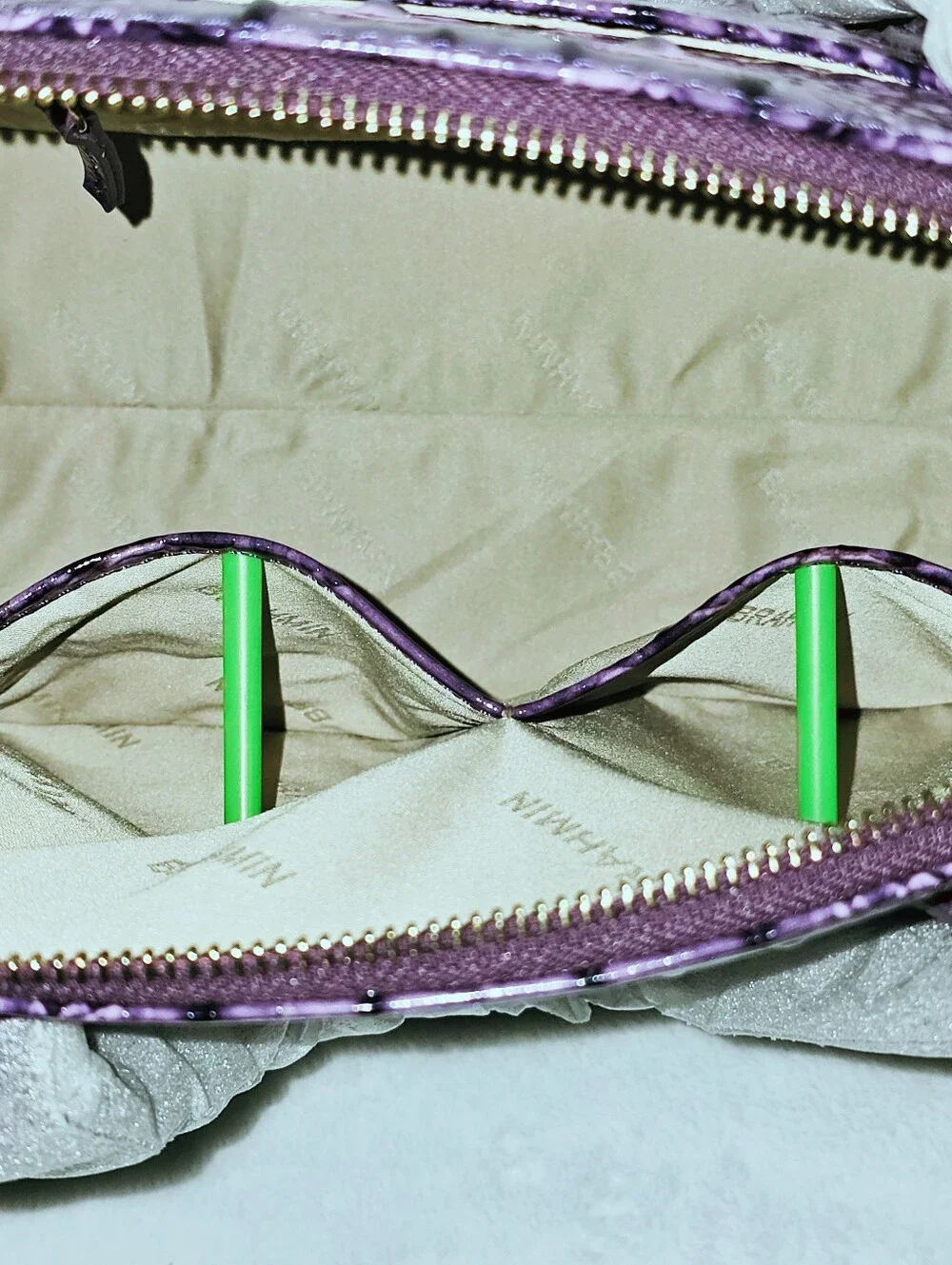 Brahmin greetings purple
